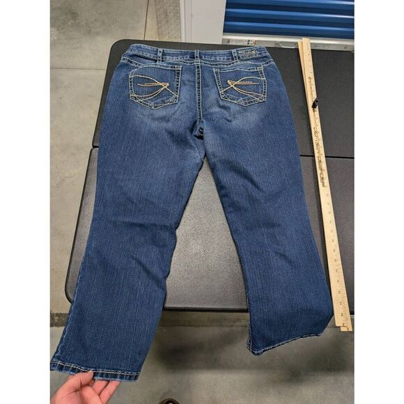 Silver Jeans Suki Capri High Rise Bootcut Jeans Women's 18 - Picture 3 of 11